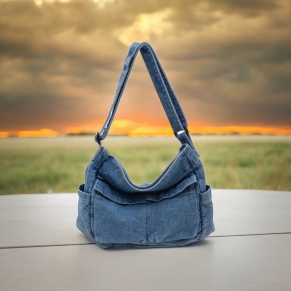Restocked! NEW!  Trending denim tote bag.   Size medium - Picture 3 of 11